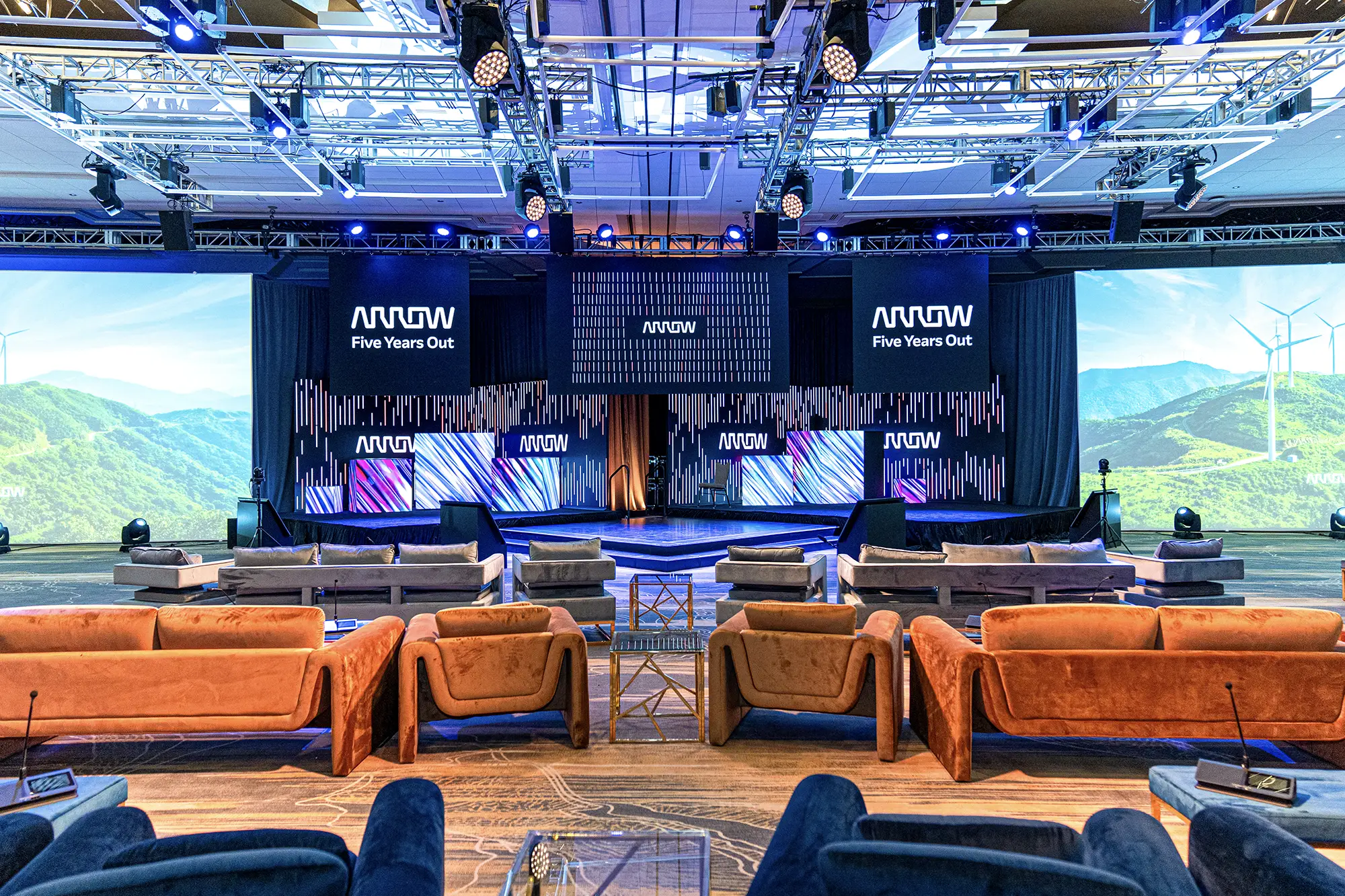 Arrow Corporate Event Stage Setup – Elevation Event Photography Arrow Electronics corporate event stage setup photographed by Elevation Event Photography